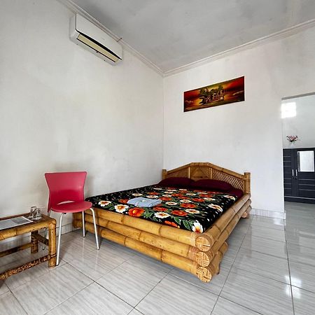 Alan's Homestay Kuripan  Luaran gambar