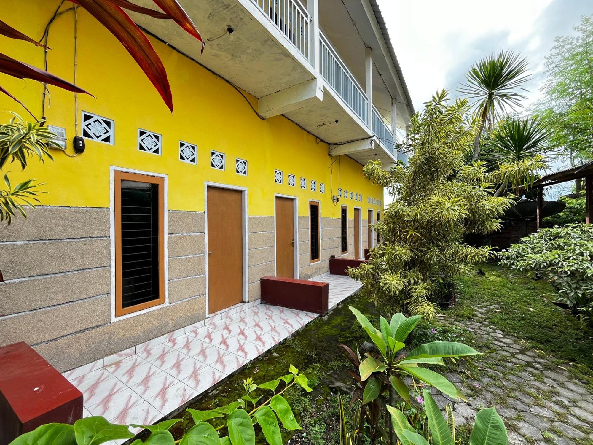 Alan's Homestay Kuripan  Luaran gambar